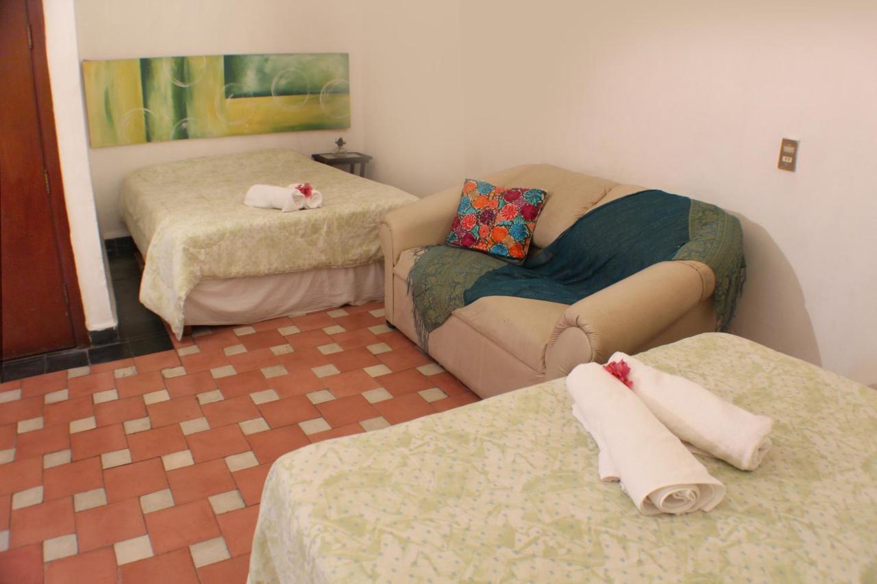 Casa Madero Rooms Куернавака Екстер'єр фото